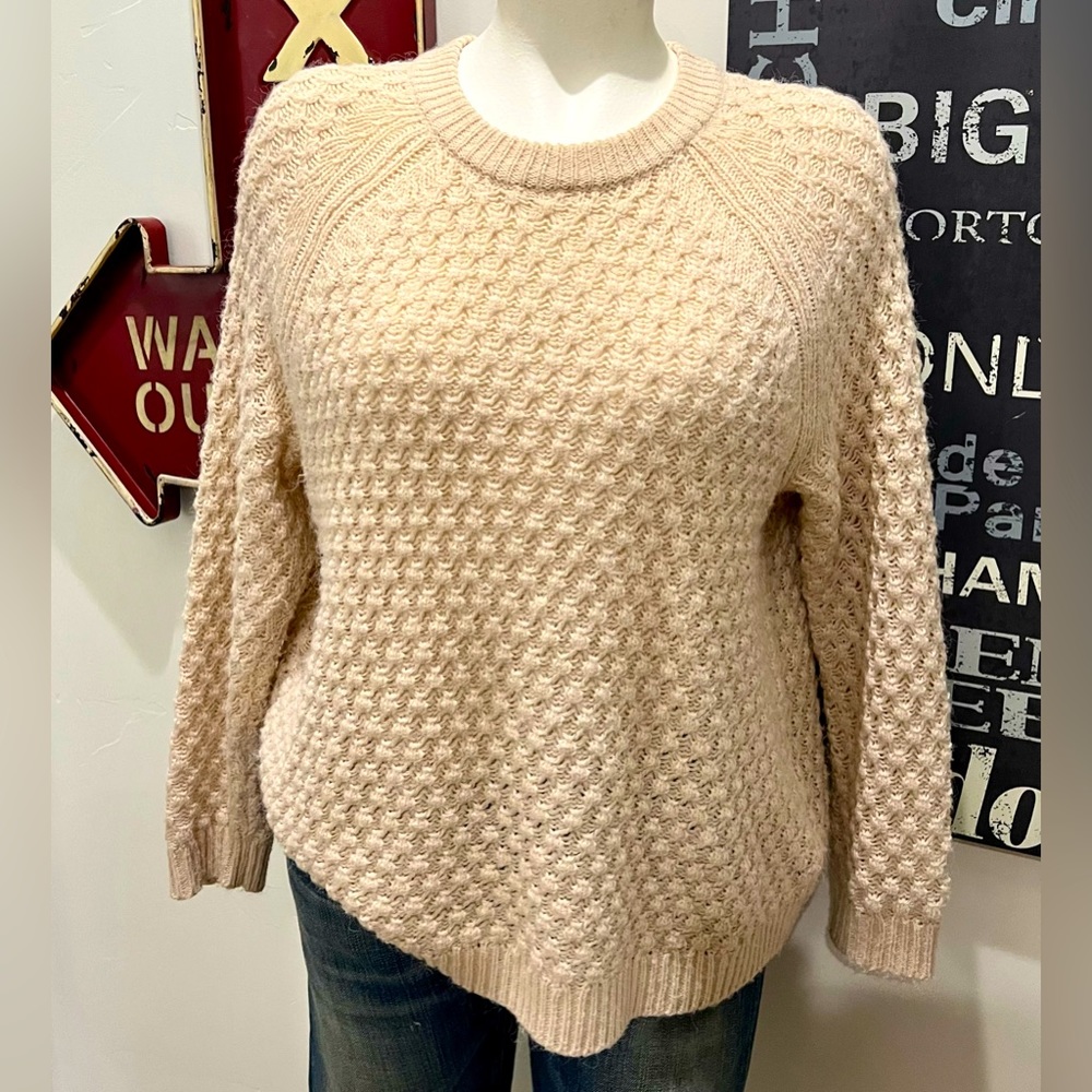H&M Pink Oversized Sweater size medium